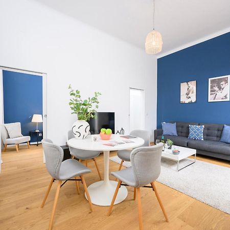 וינה Apartement In Der Stadt מראה חיצוני תמונה